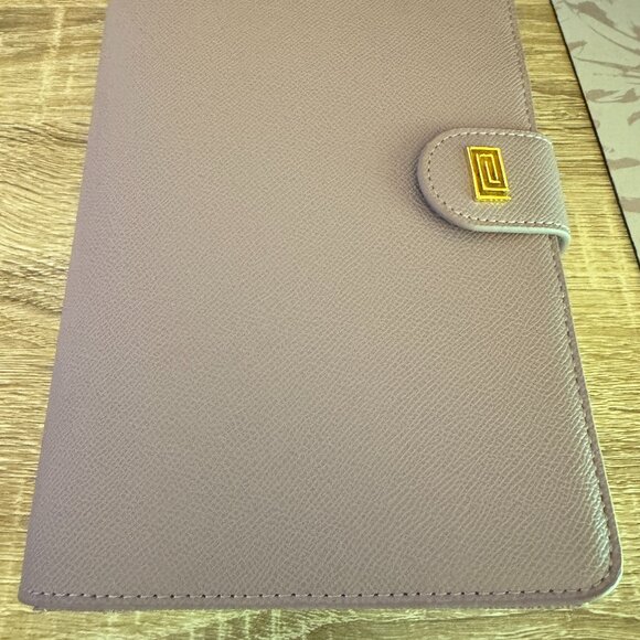 MM1. Nomi Ringless AgendaA5 Notebook Planner Cover (Mauve Pebble)